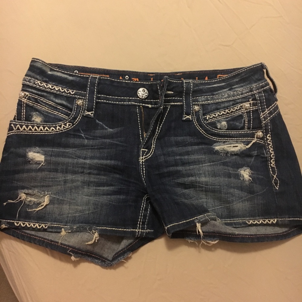 Rock revival woman’s shorts